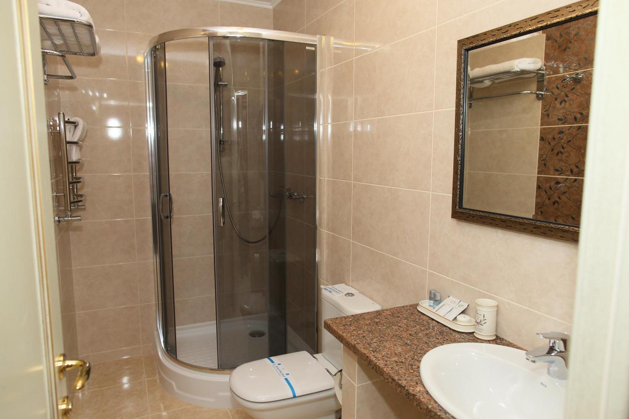 Prima Villa Guest House Vinnytsia Exterior foto