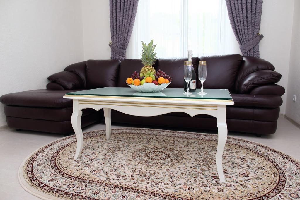 Prima Villa Guest House Vinnytsia Quarto foto